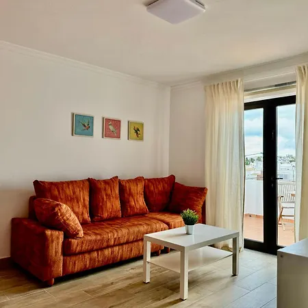 Luna By Vulcano Homes Apartment Nazaret