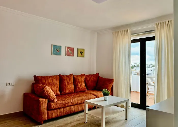 Luna By Vulcano Homes Διαμέρισμα Nazaret